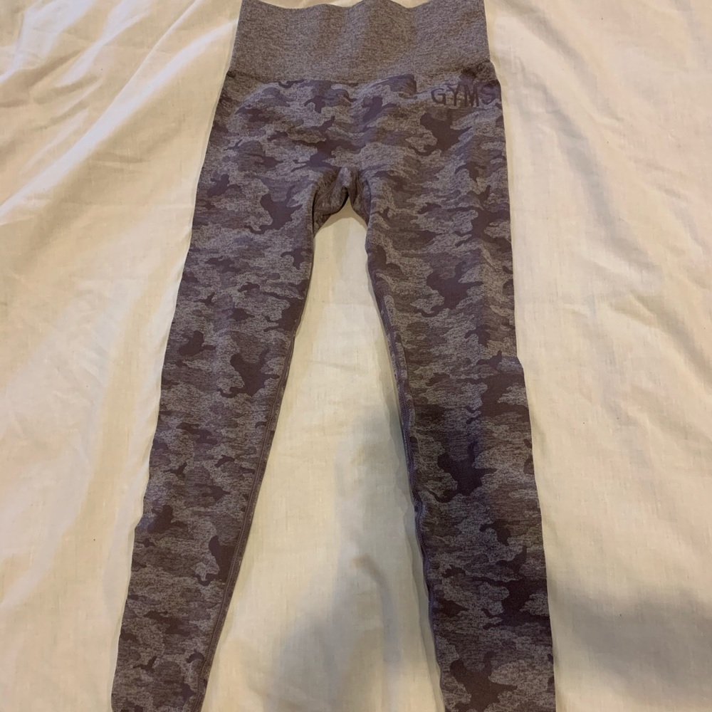 Gymshark camo seamless leggings- lavender grey
